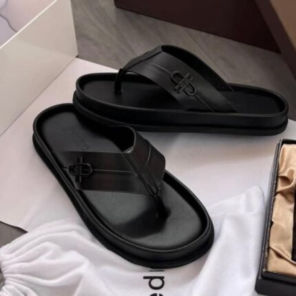 Pedro Leather Thong Sandals - Black